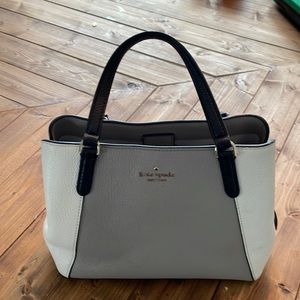 Beautiful grey and white Kate Spade hand bag